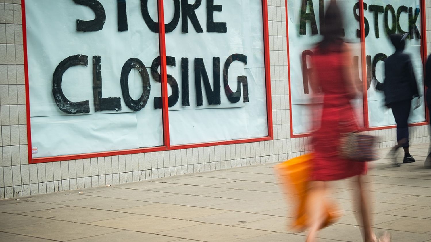 SGS Economics and Planning closing retail centres article image